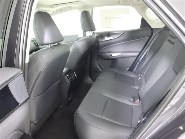 2026 Lexus NX 350 photo 15