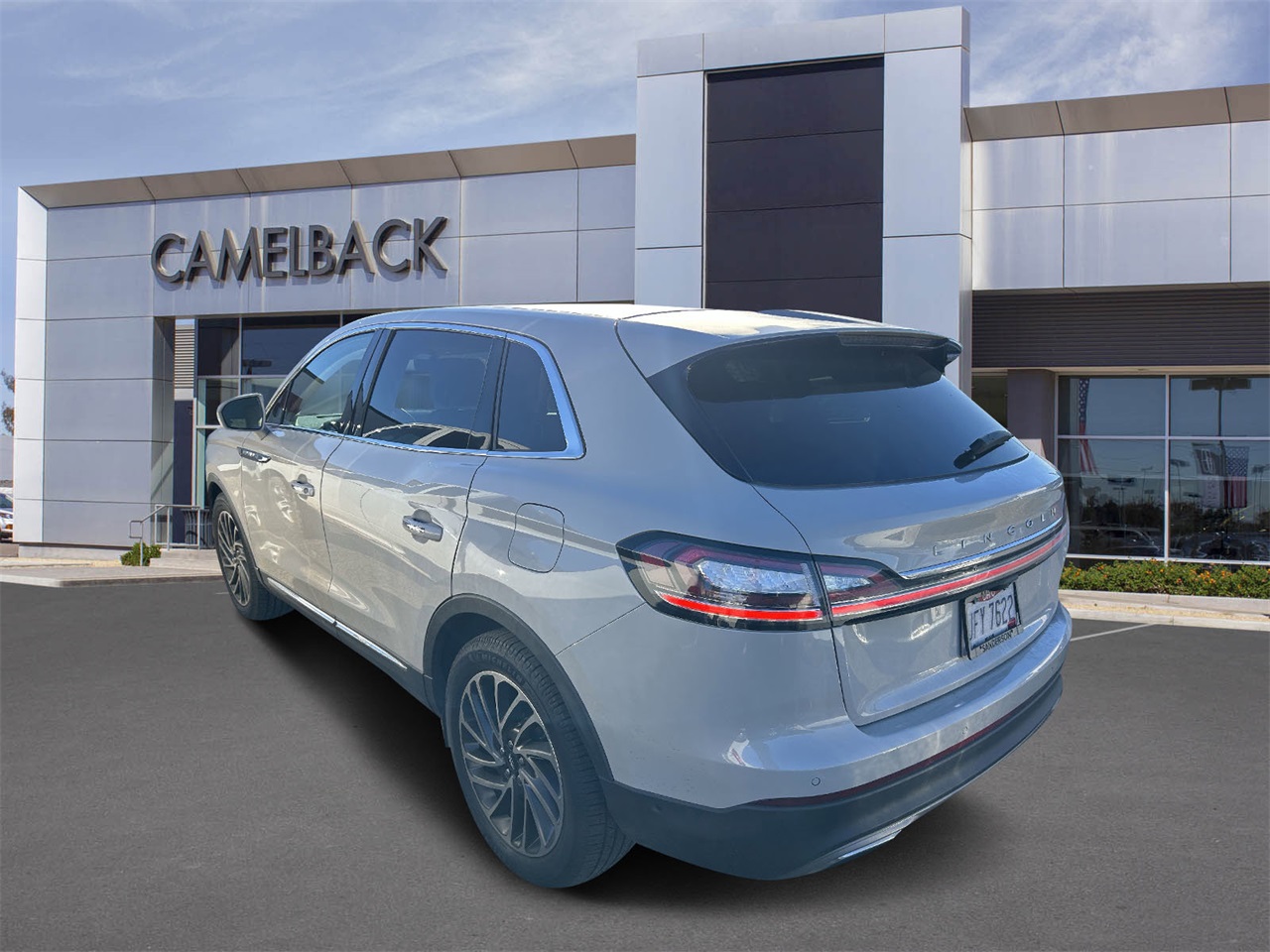 used 2020 Lincoln Nautilus car, priced at $25,887