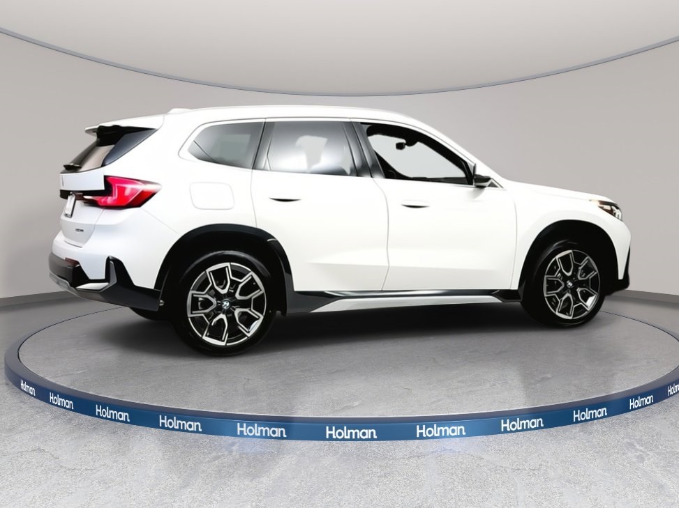 2026 Bmw X1 XDrive28i photo 3