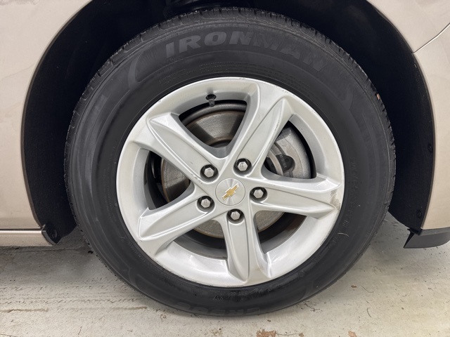 used 2024 Chevrolet Malibu car, priced at $19,998