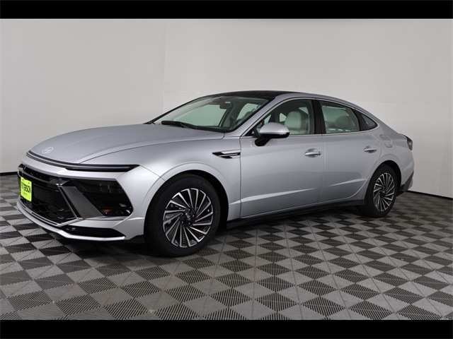 2026 Hyundai Sonata Hybrid SEL's photo