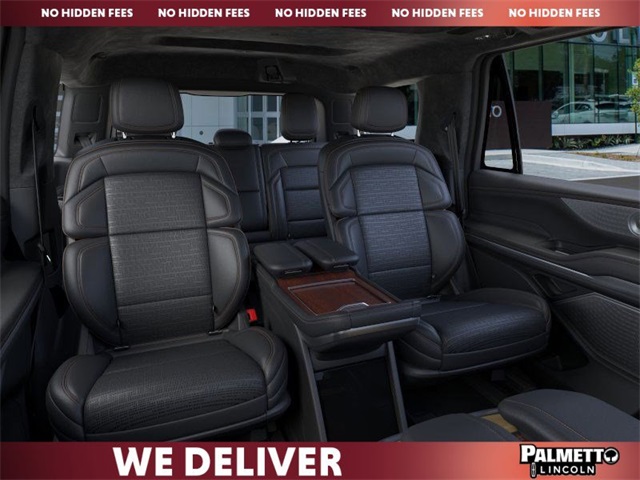 new 2025 Lincoln Navigator car, priced at $118,585