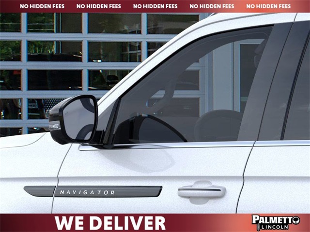 new 2025 Lincoln Navigator car, priced at $118,585