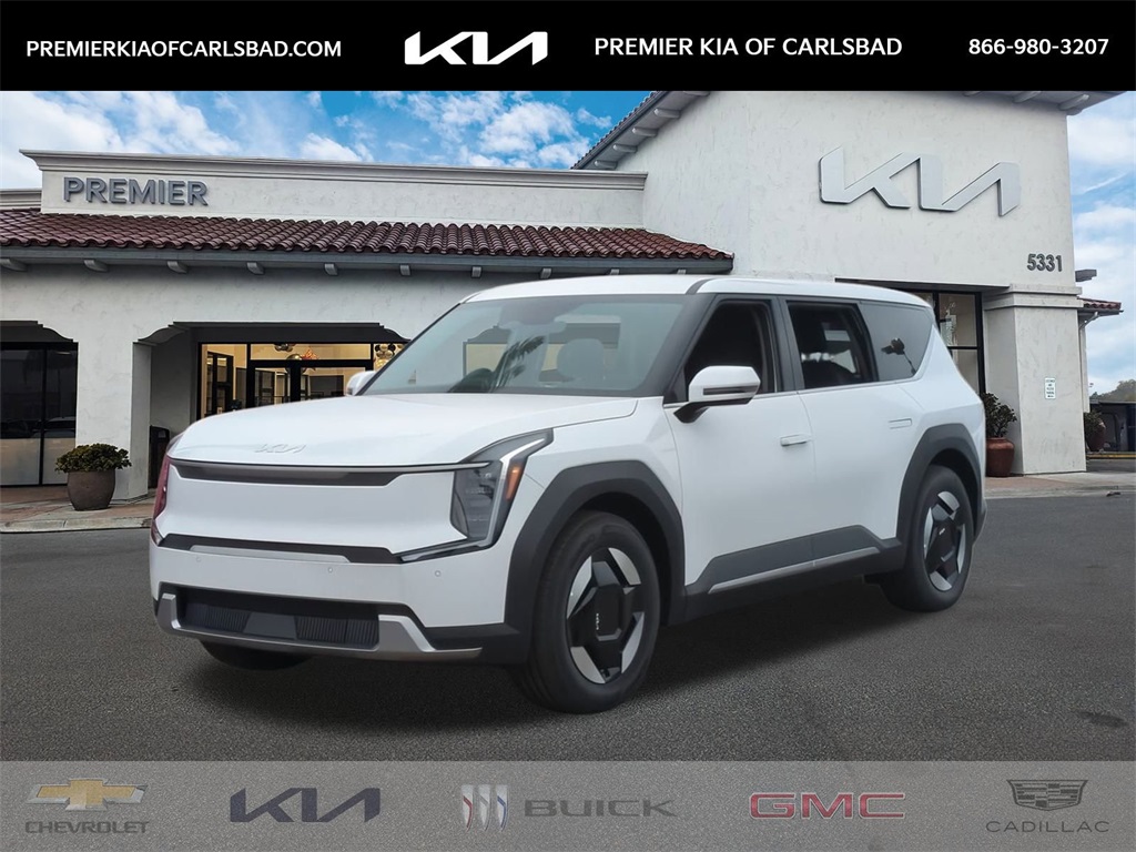 2026 Kia EV9 Light's photo