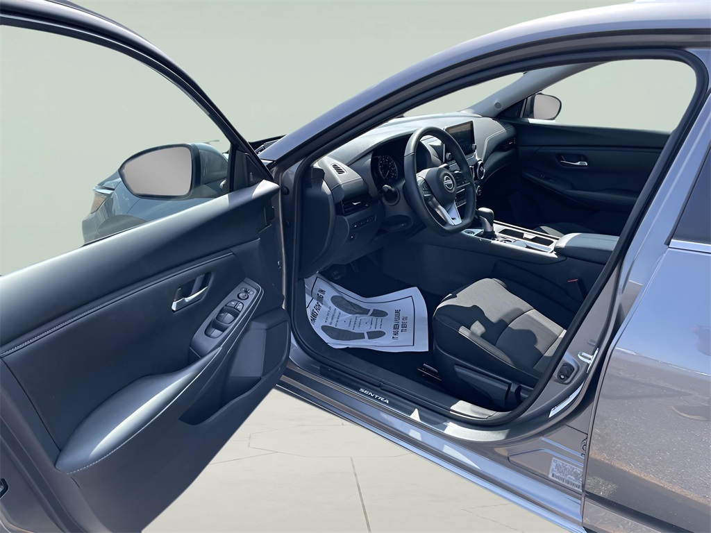 2024 Nissan Sentra SV photo 28