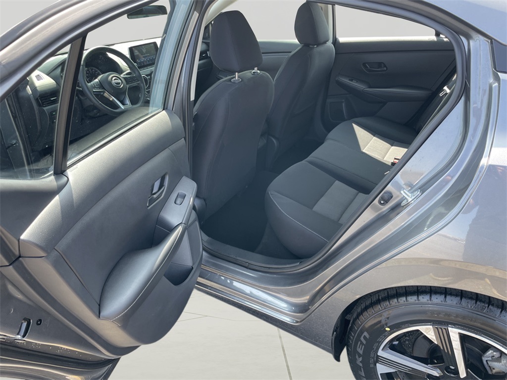2024 Nissan Sentra SV photo 29
