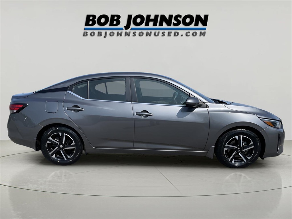 2024 Nissan Sentra SV photo 22