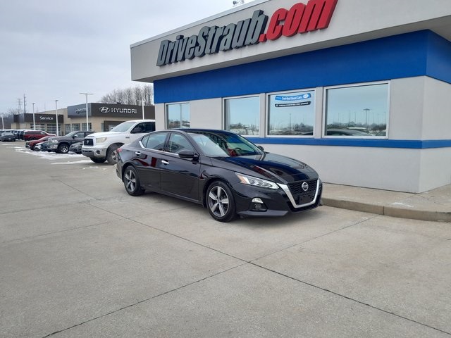 Used 2021 Nissan Altima SL with VIN 1N4BL4EV8MN327465 for sale in Triadelphia, WV