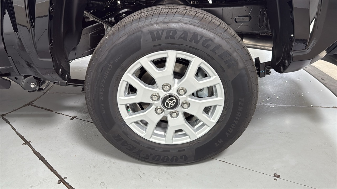 2025 Toyota Tacoma SR Double Cab photo 20