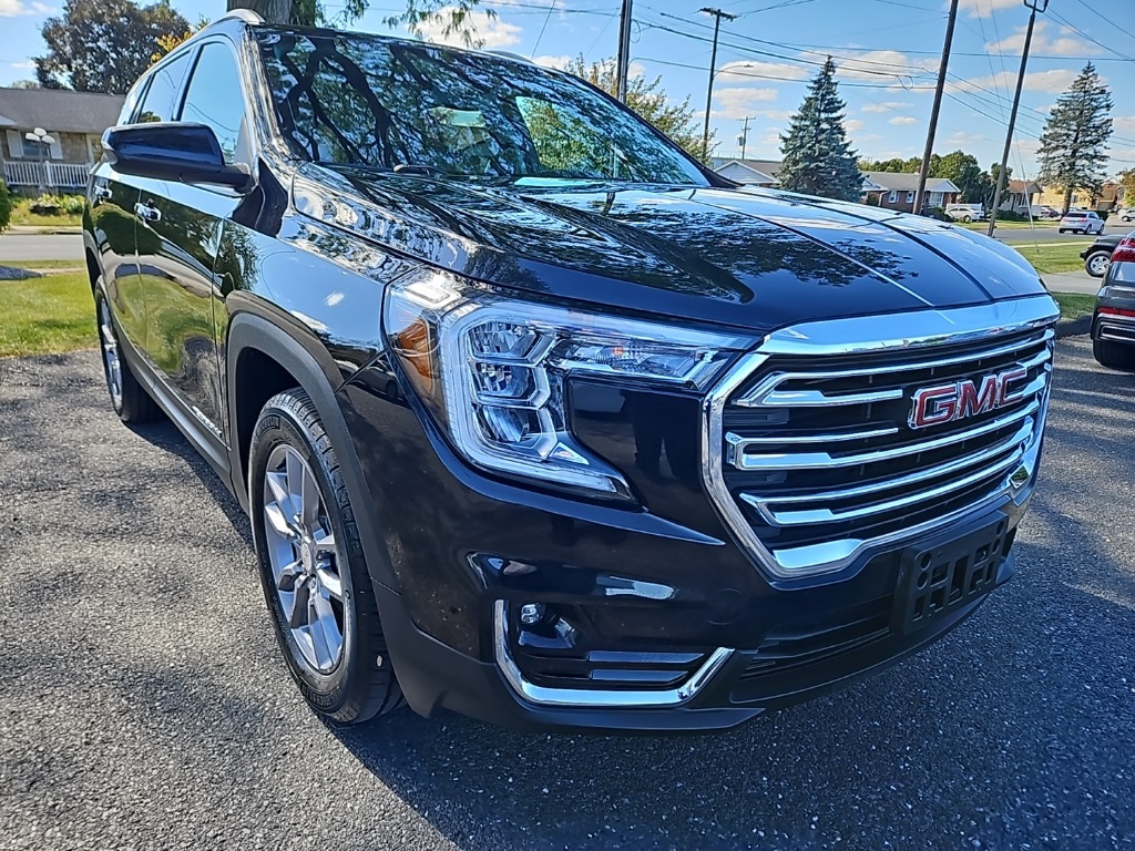 2022 GMC Terrain SLT's photo