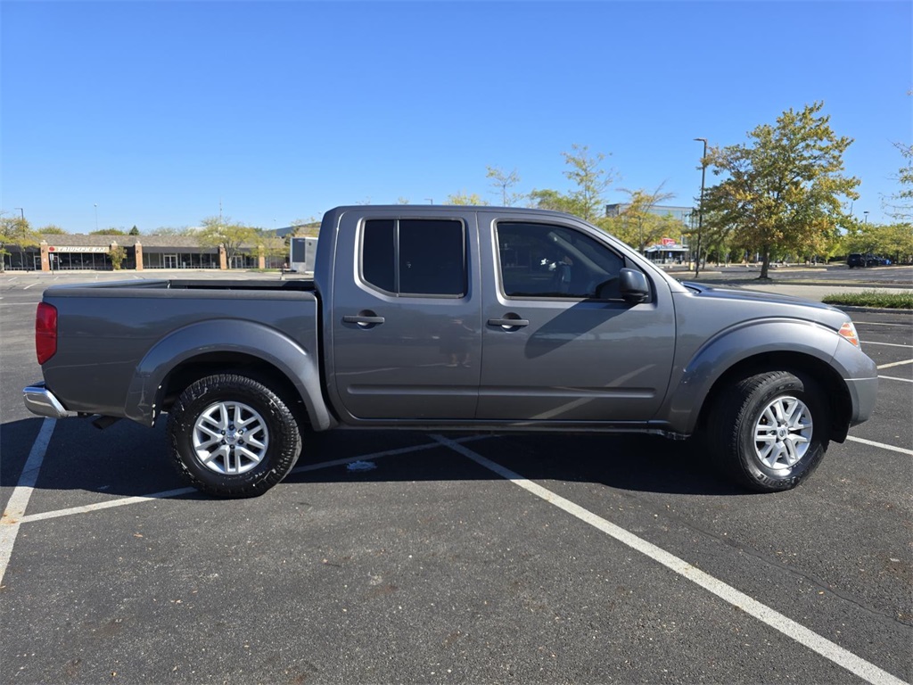 2019 Nissan Frontier SV photo 18
