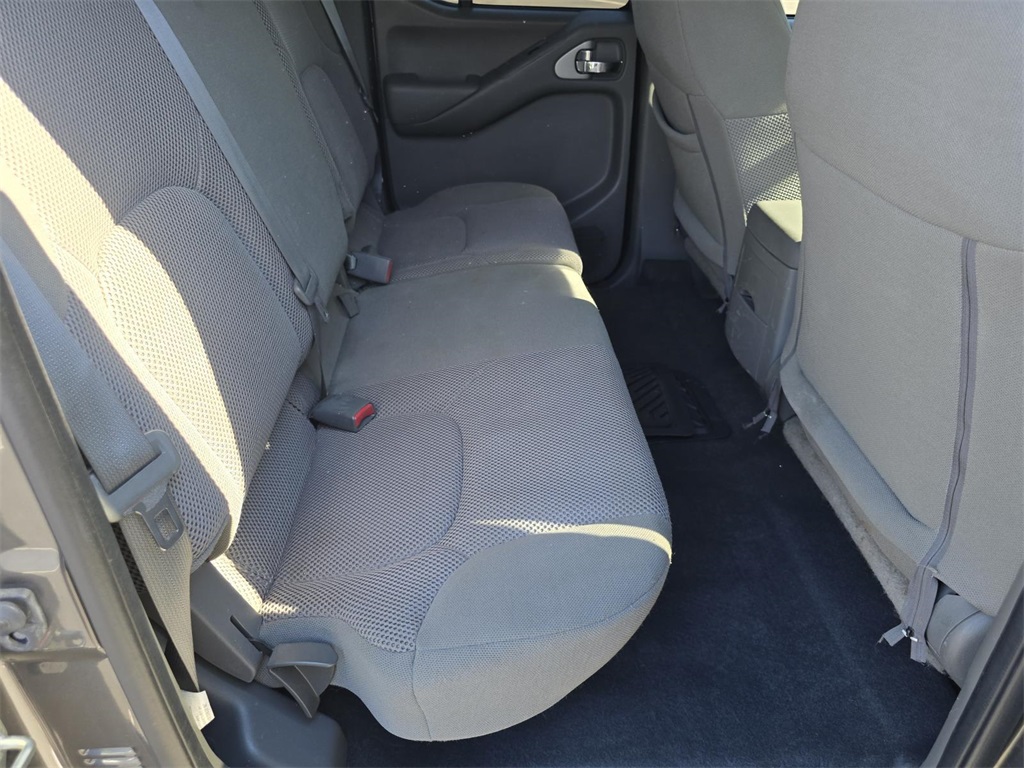 2019 Nissan Frontier SV photo 20