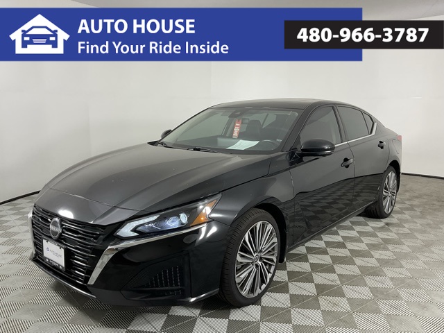 216562024 Nissan Altima 2.5 SR