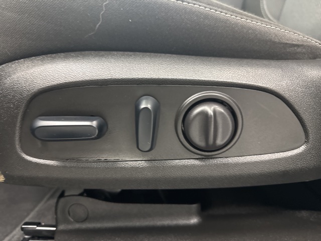 used 2025 Chevrolet Blazer car, priced at $26,988