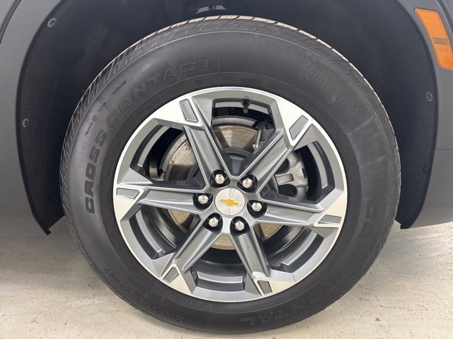 used 2025 Chevrolet Blazer car, priced at $26,988