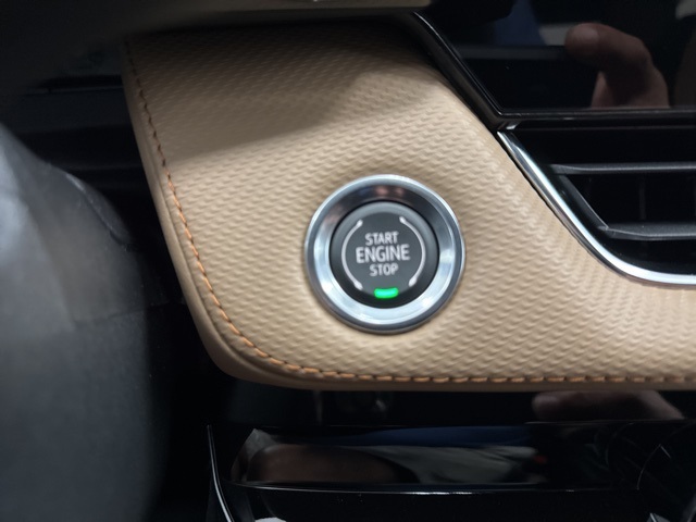 new 2026 Chevrolet Equinox car, priced at $32,875