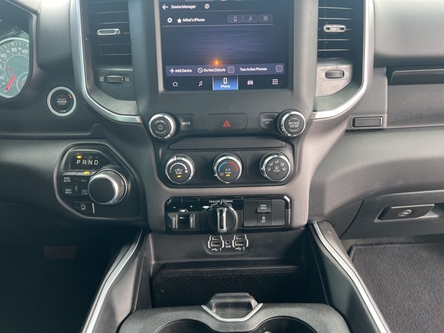 2022 Bright White Clearcoat Ram 1500 Big Horn/Lone Star 4X4 Truck