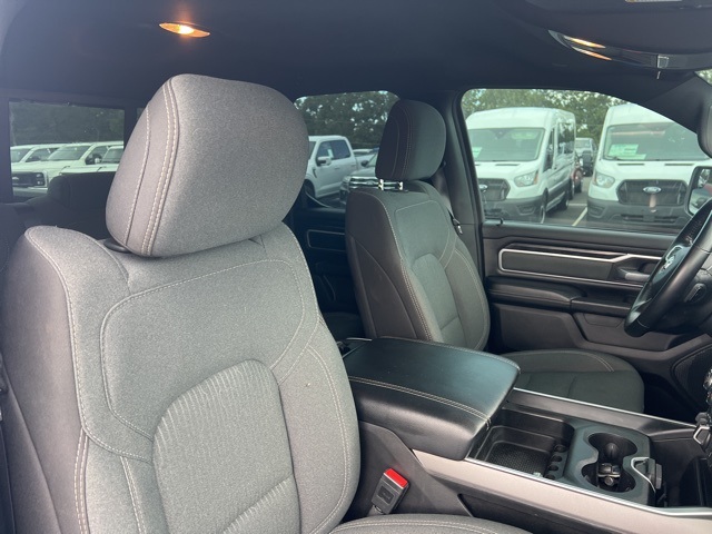 2022 Bright White Clearcoat Ram 1500 Big Horn/Lone Star 4X4 Truck