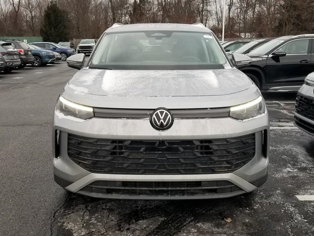 new 2026 Volkswagen Tiguan car, priced at $37,985