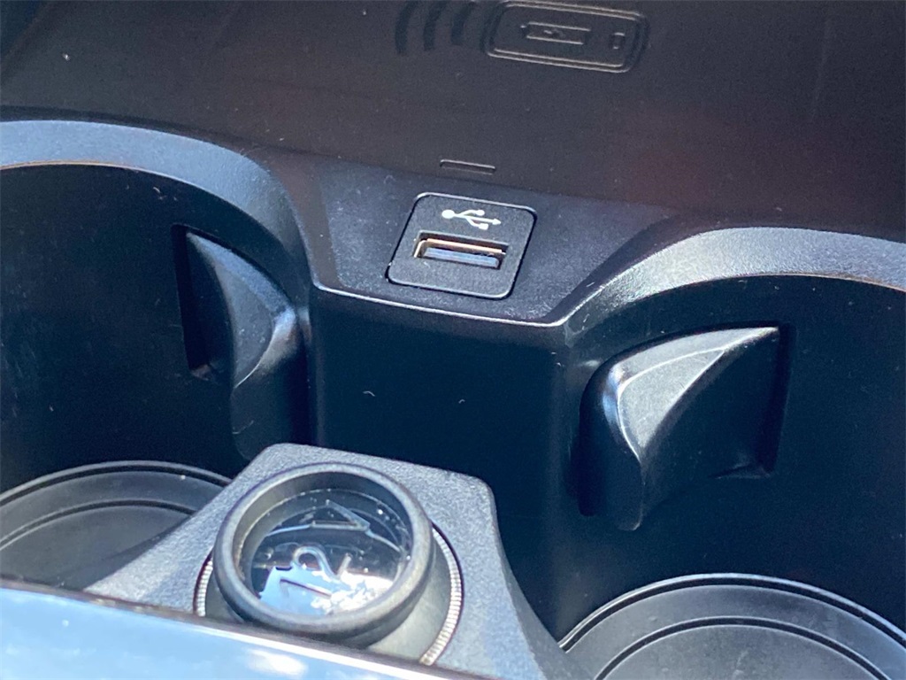2022 Melbourne Red Metallic BMW 3 Series 330i xDrive AWD Sedan