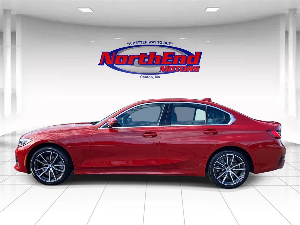 2022 Melbourne Red Metallic BMW 3 Series 330i xDrive AWD Sedan