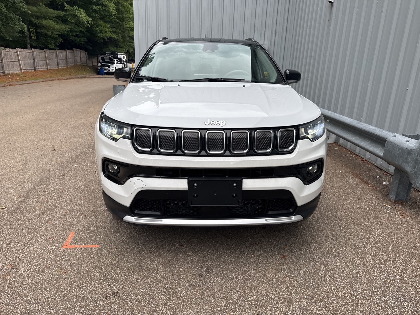 2022 Bright White Clearcoat Jeep Compass Limited 4X4 SUV