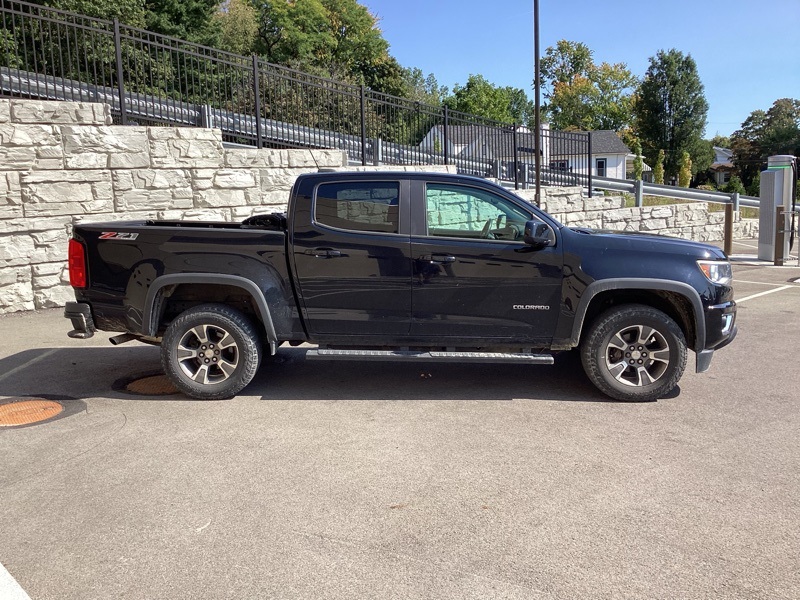 2017 Chevrolet Colorado Z71 photo 8