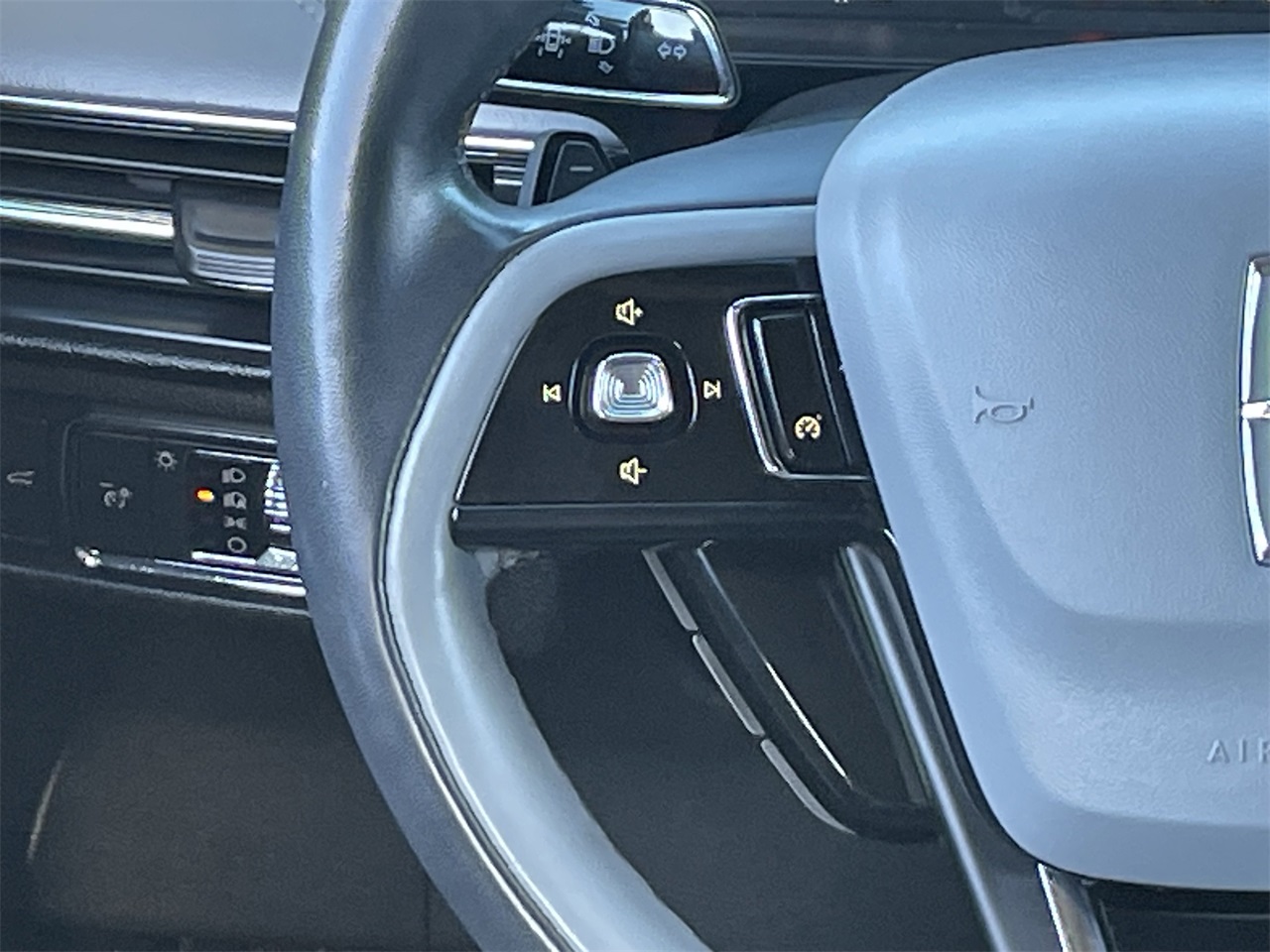 used 2022 Lincoln Corsair car, priced at $24,279