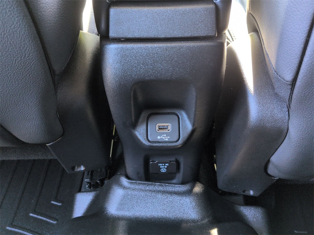 2020 Jeep Renegade Limited photo 16