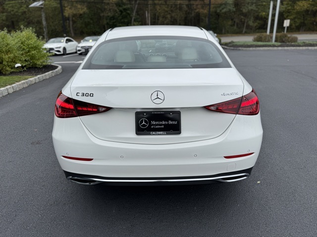 2025 Mercedes Benz C 300 4MATIC Sedan photo 4