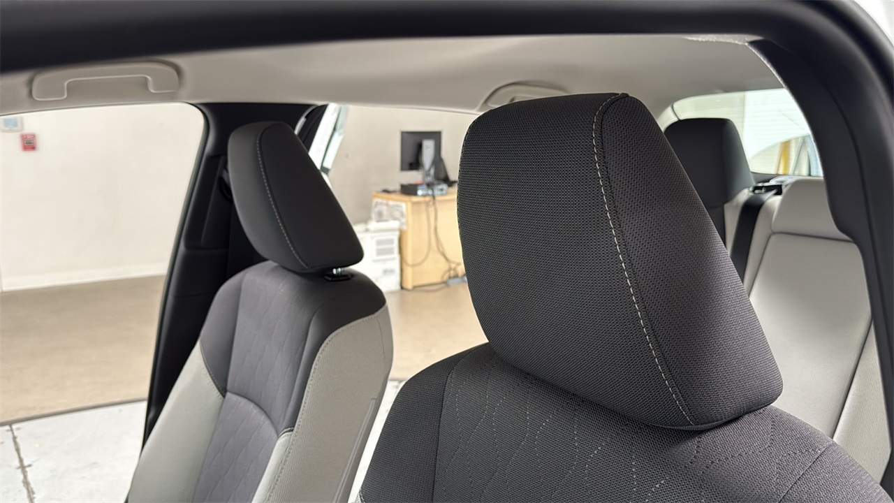 2026 Toyota Corolla LE photo 12