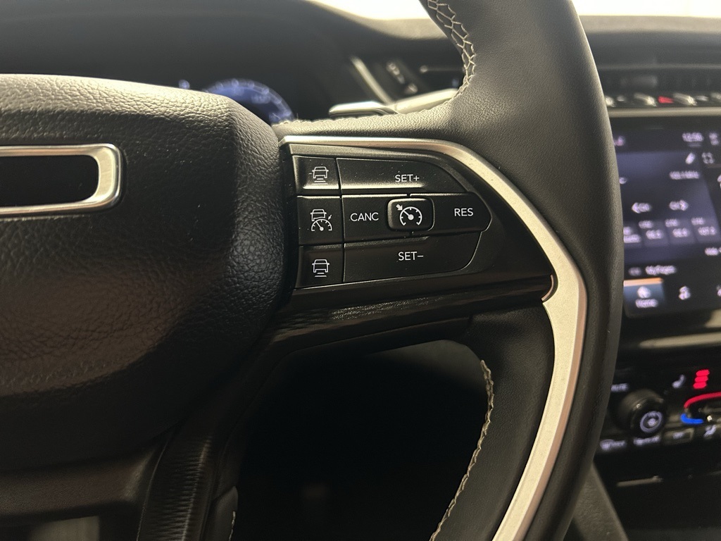 used 2024 Jeep Grand Cherokee car, priced at $33,846