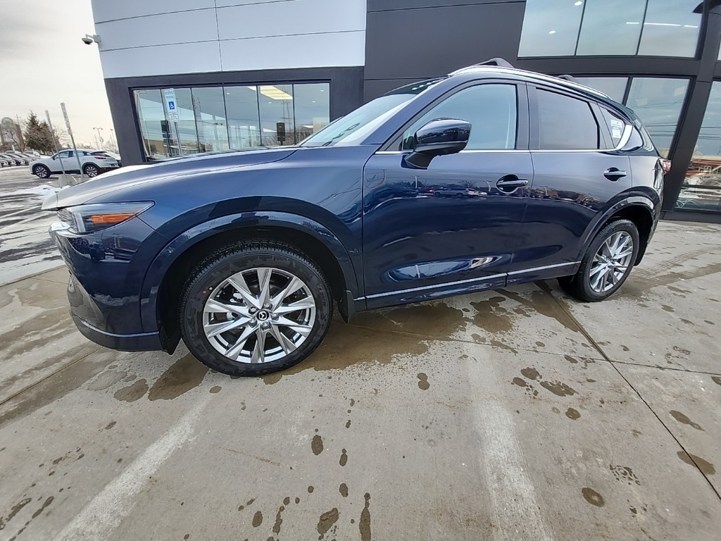 2025 Mazda CX-5 S Premium Plus package's photo