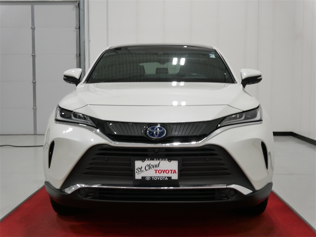 Used 2021 Toyota Venza Limited with VIN JTEAAAAHXMJ071083 for sale in Waite Park, Minnesota