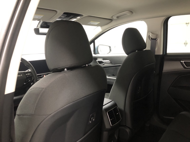 2026 Kia Sportage Hybrid photo 16