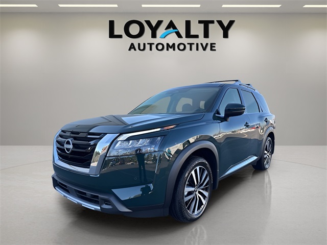 2025 Nissan Pathfinder Platinum