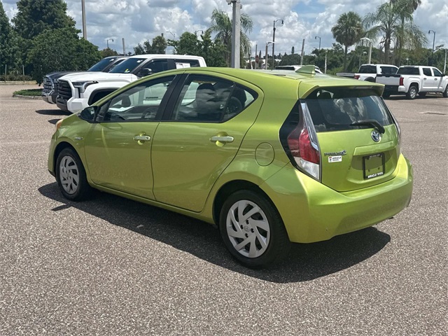 2015 Toyota Prius C Four photo 4