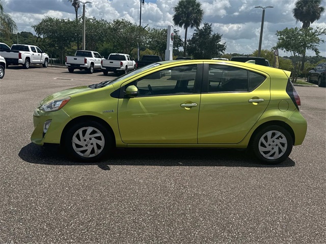 2015 Toyota Prius C Four photo 5