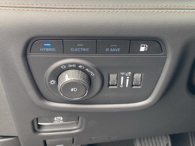 new 2024 Jeep Grand Cherokee car, priced at $76,923