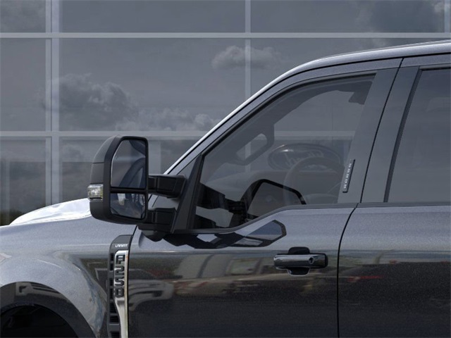 2025 Black Metallic Ford Super Duty F-250 SRW Lariat 4X4 Truck