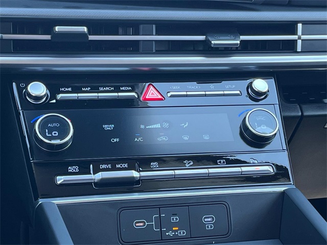 new 2026 Hyundai Santa Fe Hybrid car, priced at $35,533