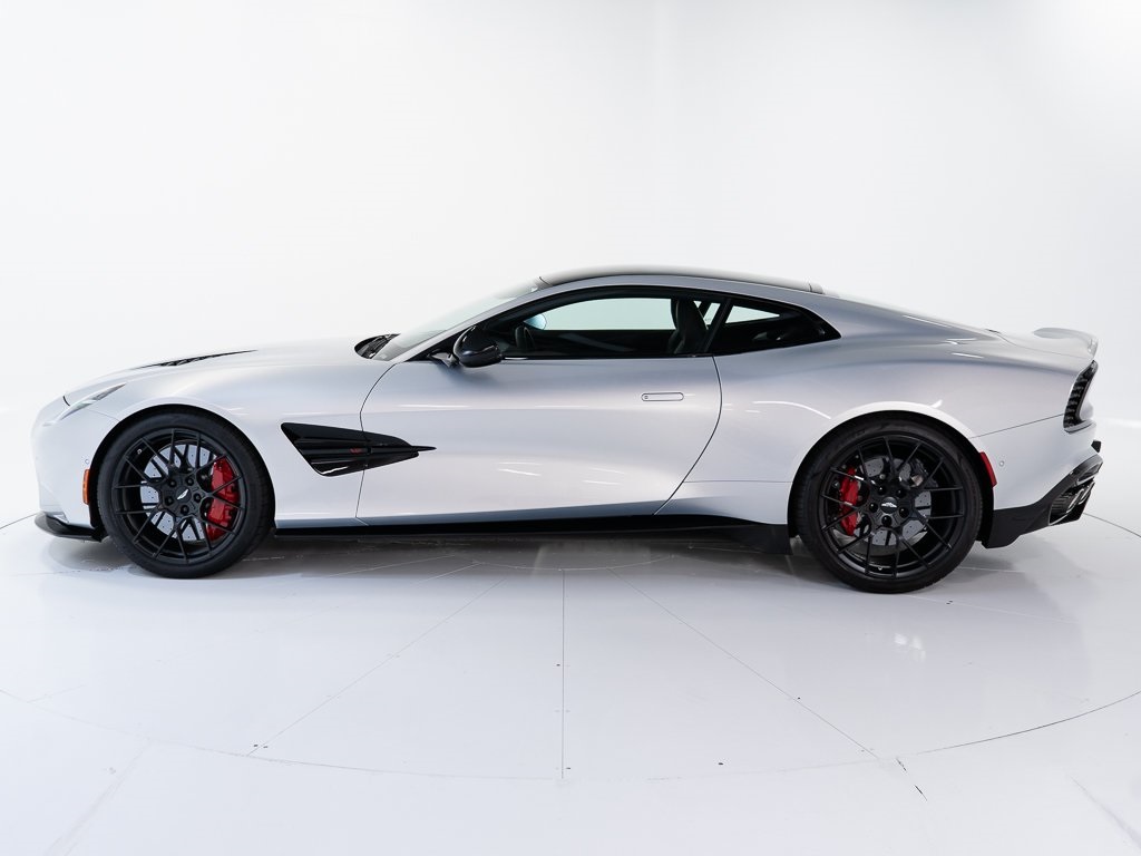 2025 Aston Martin Vanquish AM7 photo 2