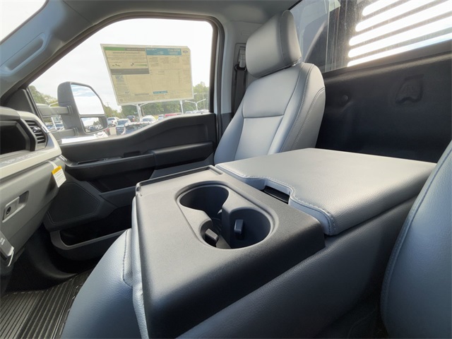 2024 Ford F-350 XL photo 21