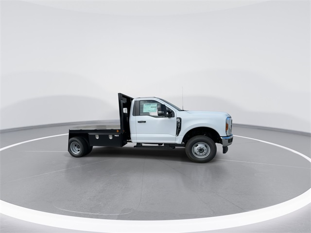 2024 Ford F-350 XL photo 3