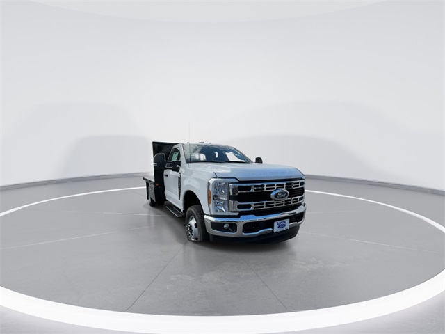 2024 Ford F-350 XL photo 4