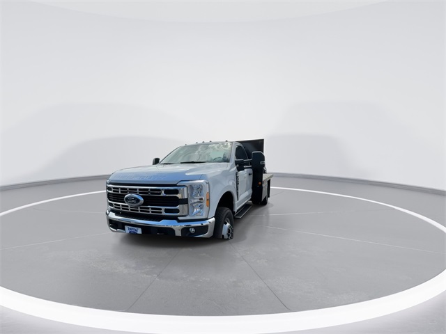 2024 Ford F-350 XL photo 5