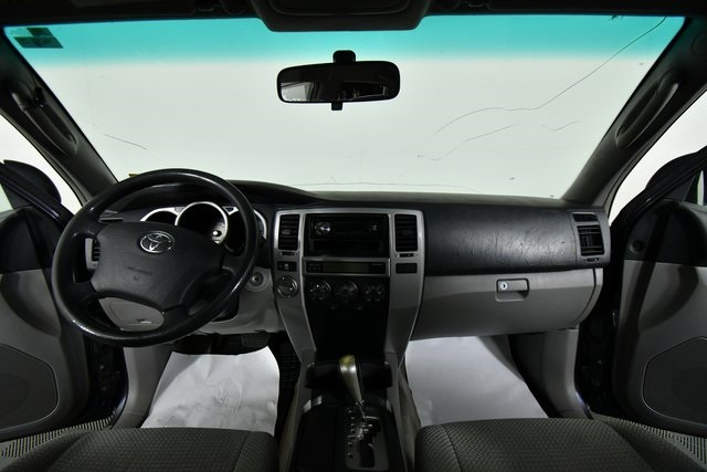 2003 Toyota 4Runner SR5 photo 14