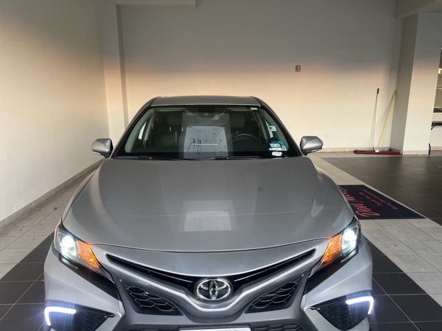 2024 Toyota Camry SE photo 2