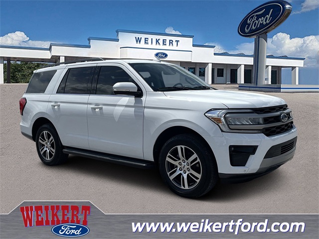 2024 Oxford White Ford Expedition XLT SUV