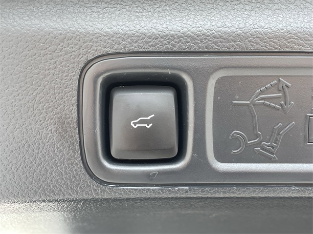 2024 Oxford White Ford Expedition XLT RWD SUV